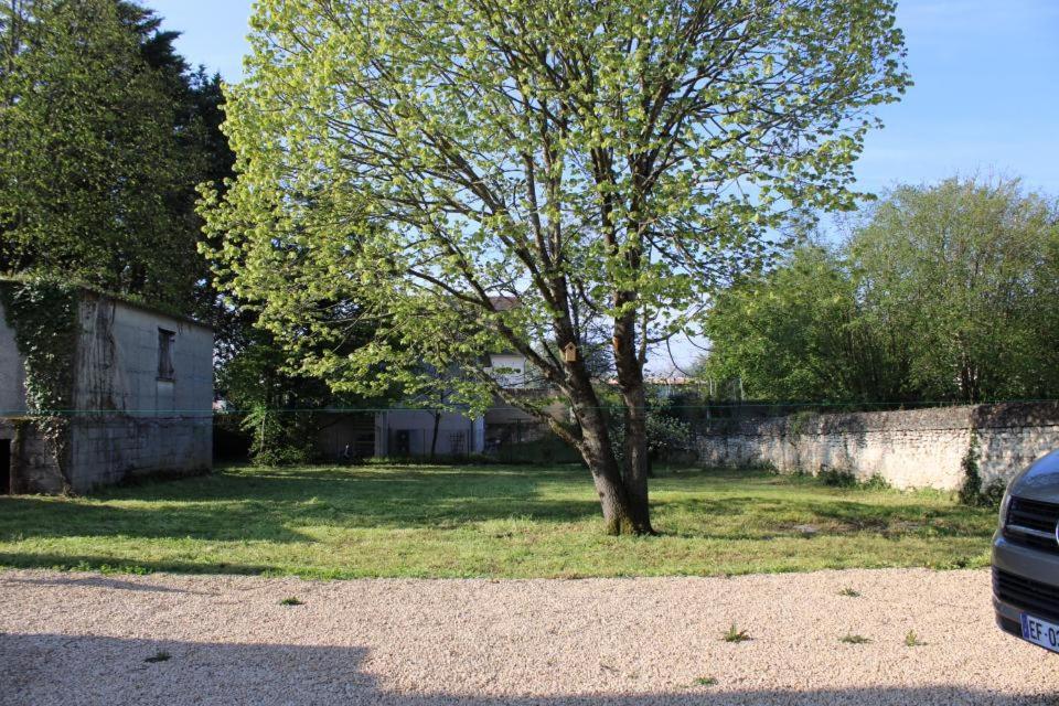Hotel Coliwork Le Saint Dange-Saint-Romain